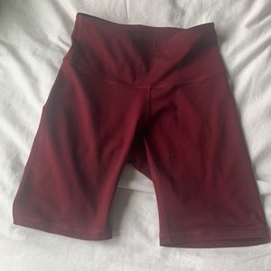 old navy burgundy bike shorts s